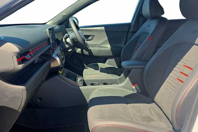 Hyundai KONA 1.6T 138 N Line S 5dr DCT White