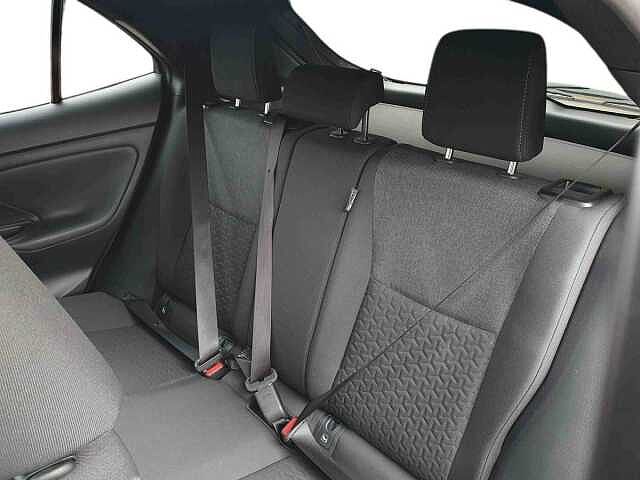 Toyota Yaris Cross 1.5 Hybrid Design 5dr CVT