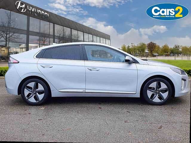 Hyundai Ioniq 1.6 GDi Hybrid Premium SE 5dr DCT