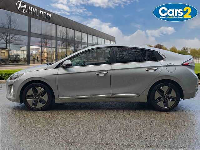 Hyundai Ioniq 1.6 GDi Hybrid Premium SE 5dr DCT