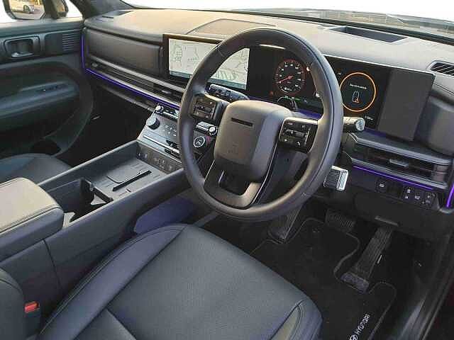 Hyundai SANTA FE 1.6 TGDi Plug-in Hybrid Calligraphy 5dr 4WD Auto Black