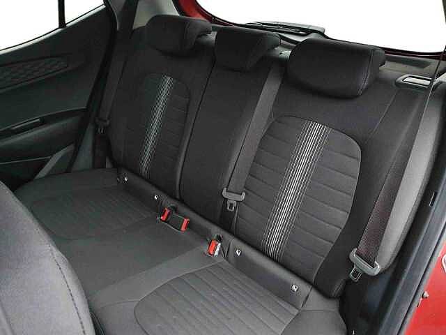 Hyundai I10 1.2 MPi Premium 5dr Auto Red