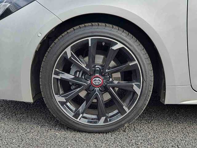 Toyota Corolla 1.8 VVT-i Hybrid GR Sport 5dr CVT