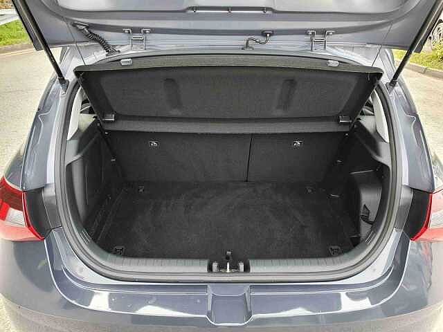 Hyundai I20 1.0T GDi 48V MHD SE Connect 5dr Grey