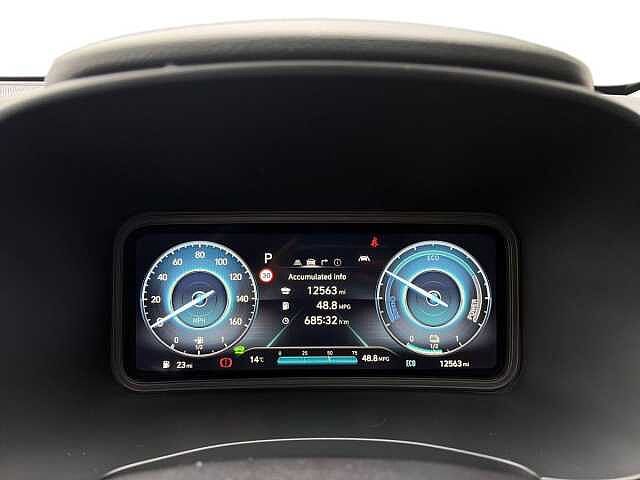 Hyundai KONA 1.6 GDi Hybrid Ultimate 5dr DCT Black