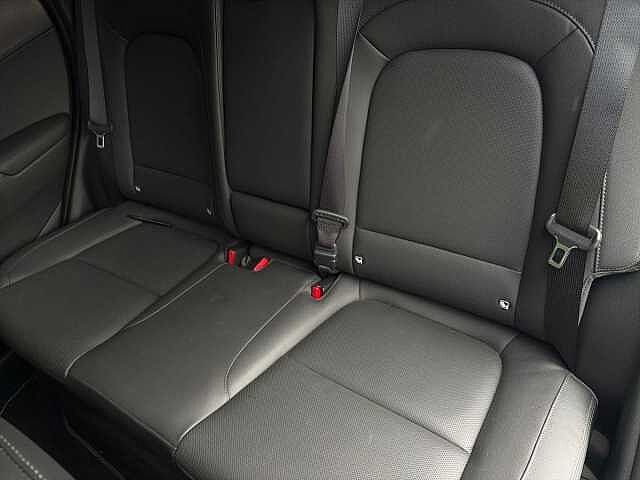 Hyundai KONA 1.6 GDi Hybrid Ultimate 5dr DCT Black