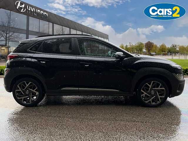 Hyundai KONA 1.6 GDi Hybrid Ultimate 5dr DCT Black