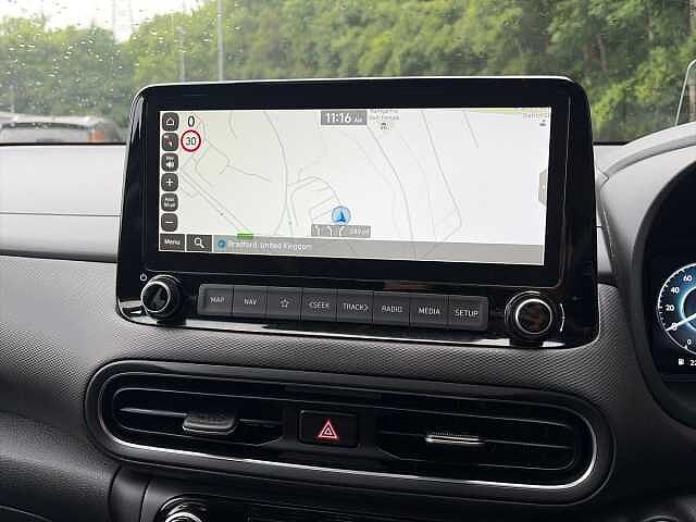 Hyundai KONA 1.6 GDi Hybrid Ultimate 5dr DCT Black
