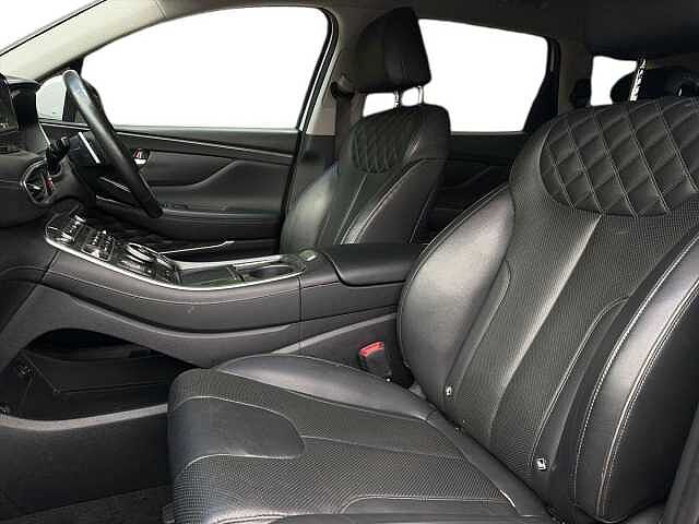 Hyundai SANTA FE 1.6 TGDi Hybrid Premium 5dr Auto White