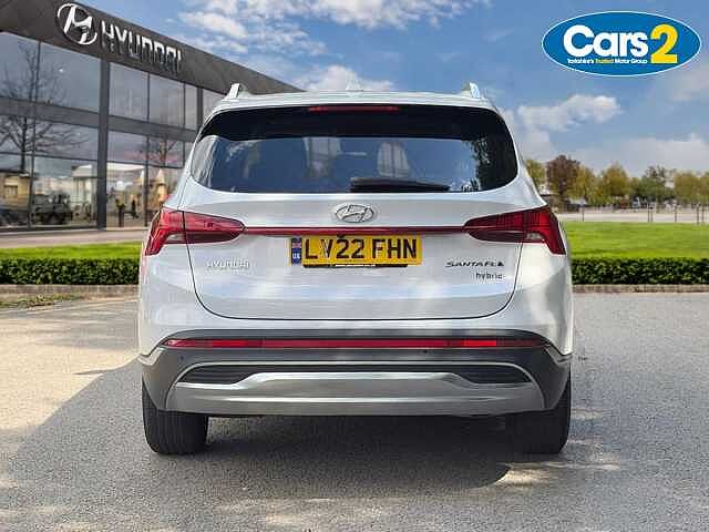 Hyundai SANTA FE 1.6 TGDi Hybrid Premium 5dr Auto White