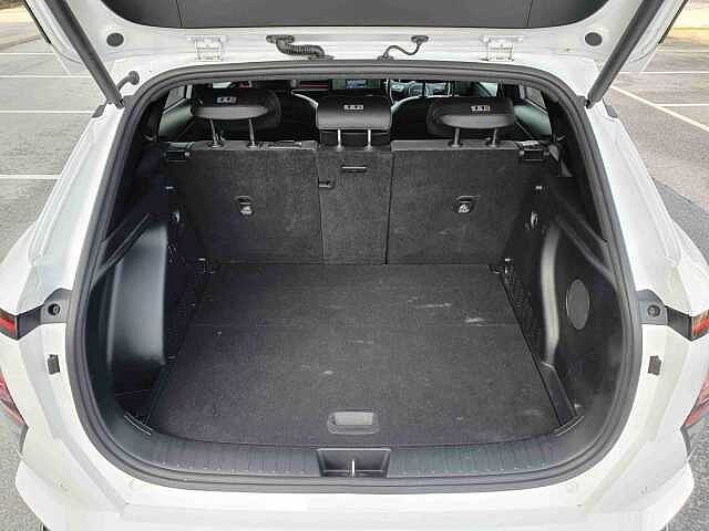 Hyundai KONA 1.6 GDi Hybrid N Line S 5dr DCT White