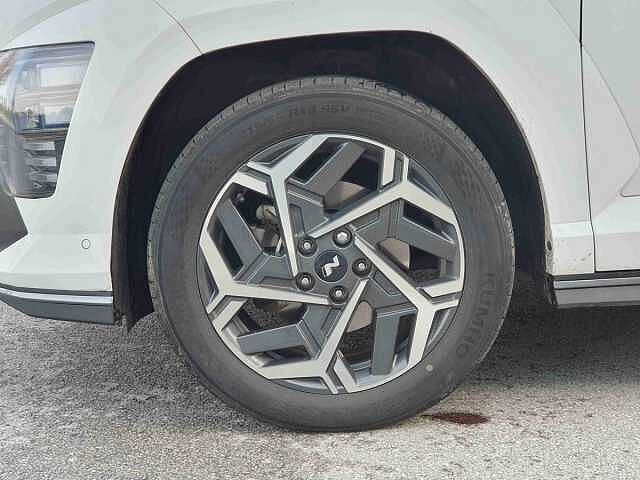 Hyundai KONA 1.6 GDi Hybrid N Line S 5dr DCT White