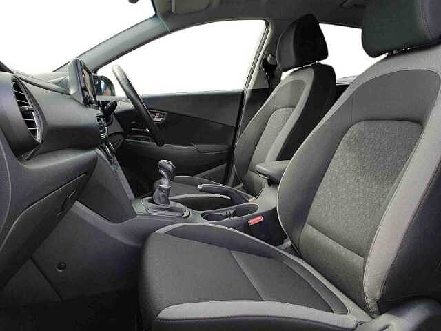 Hyundai KONA 1.0T GDi Blue Drive Premium 5dr White