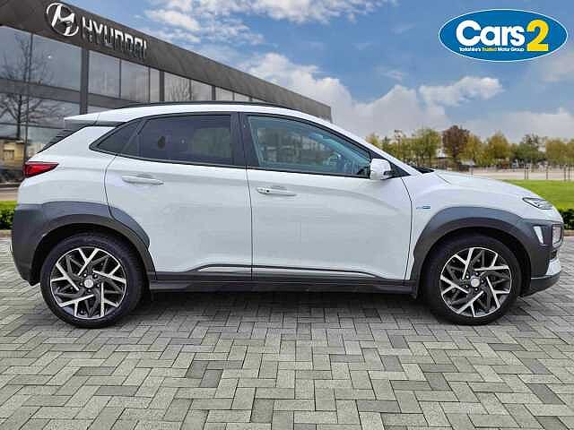 Hyundai KONA 1.6 GDi Hybrid Premium 5dr DCT White