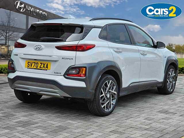 Hyundai KONA 1.6 GDi Hybrid Premium 5dr DCT White