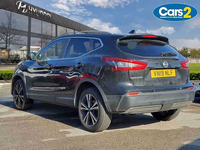 Nissan Qashqai 1.3 DiG-T N-Connecta 5dr