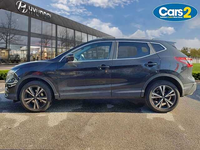 Nissan Qashqai 1.3 DiG-T N-Connecta 5dr
