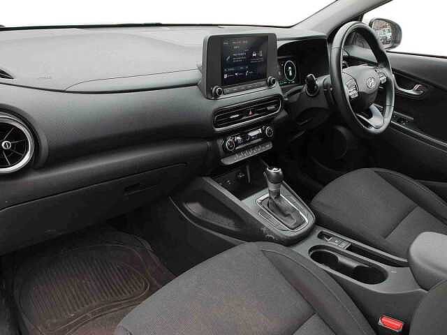 Hyundai KONA 1.6 GDi Hybrid SE Connect 5dr DCT White