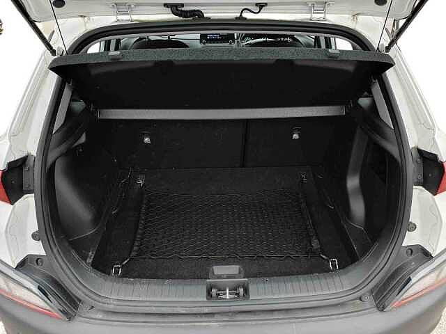Hyundai KONA 1.6 GDi Hybrid SE Connect 5dr DCT White