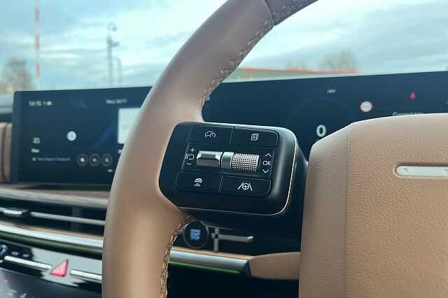 Hyundai SANTA FE 1.6 TGDi Plug-in Hybrid Ultimate 5dr 4WD Auto Green