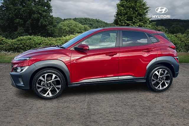 Hyundai KONA T-GDI PREMIUM MHEV Pulse Red
