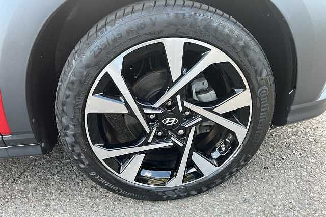 Hyundai KONA T-GDI PREMIUM MHEV Pulse Red