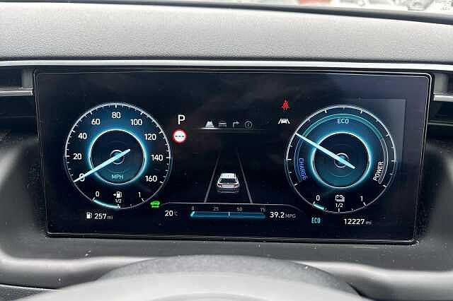 Hyundai TUCSON T-GDI PREMIUM Red