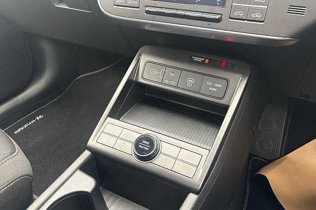 Hyundai KONA ADVANCE Atlas White