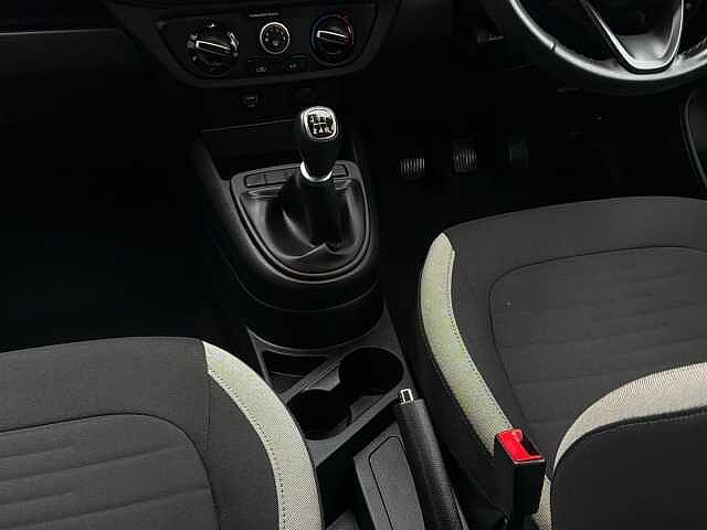 Hyundai I10 1.0 Se Connect Hatchback 5Dr Petrol Manual Euro 6 (S/S) (67 Ps) Intense Blue