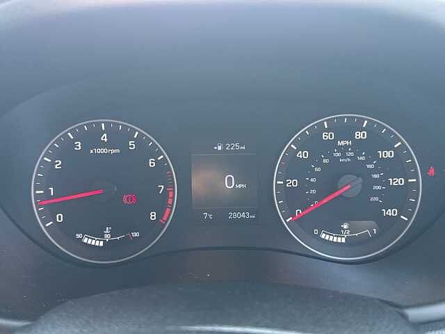 Hyundai I20 1.2 Se Hatchback 5Dr Petrol Manual Euro 6 (84 Ps) White