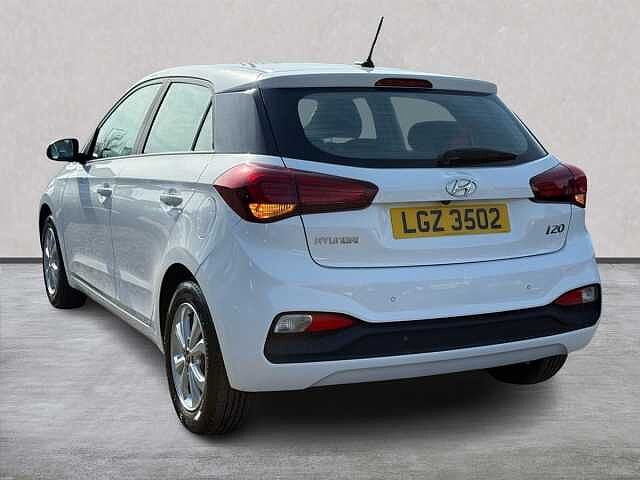Hyundai I20 1.2 Se Hatchback 5Dr Petrol Manual Euro 6 (84 Ps) White