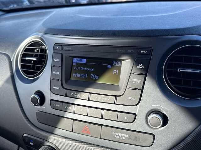 Hyundai I10 1.0 Se Hatchback 5Dr Petrol Manual Euro 6 (67 Ps) Red