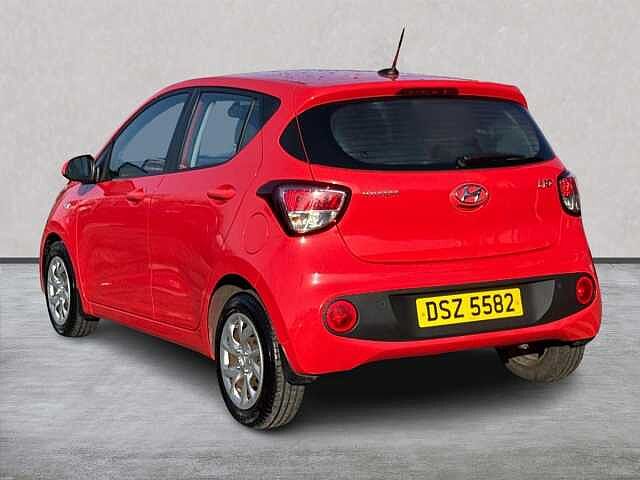 Hyundai I10 1.0 Se Hatchback 5Dr Petrol Manual Euro 6 (67 Ps) Red