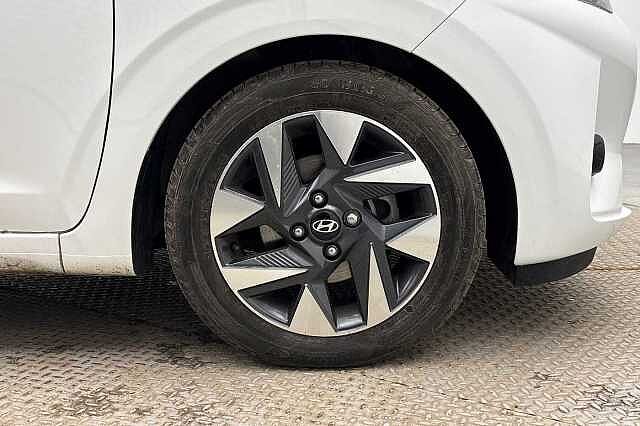Hyundai I10 1.0 Advance Hatchback 5Dr Petrol Manual Euro 6 (S/S) (63 Ps) Atlas White