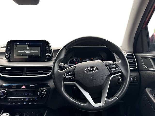 Hyundai TUCSON 1.6 Tgdi 177 Premium 5Dr 2Wd Fiery Red