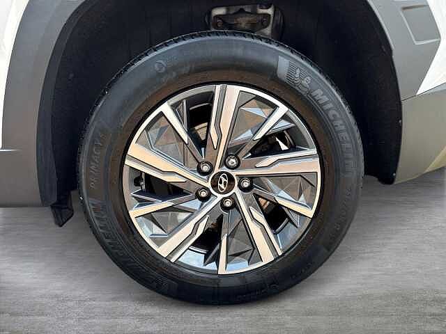 Hyundai TUCSON 1.6 T-Gdi Mhev Se Connect Suv 5Dr Petrol Hybrid Dct Euro 6 (S/S) (150 Ps) White