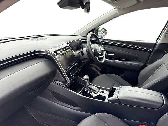 Hyundai TUCSON 1.6 T-Gdi Mhev Se Connect Suv 5Dr Petrol Hybrid Dct Euro 6 (S/S) (150 Ps) White