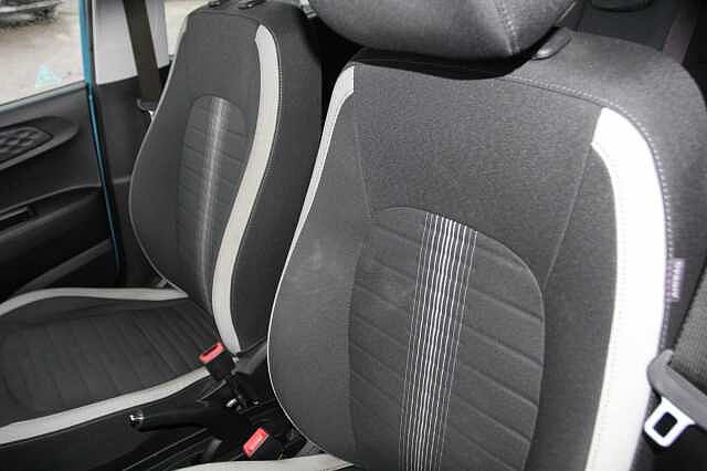 Hyundai i10 1.0 MPi SE Connect 5dr