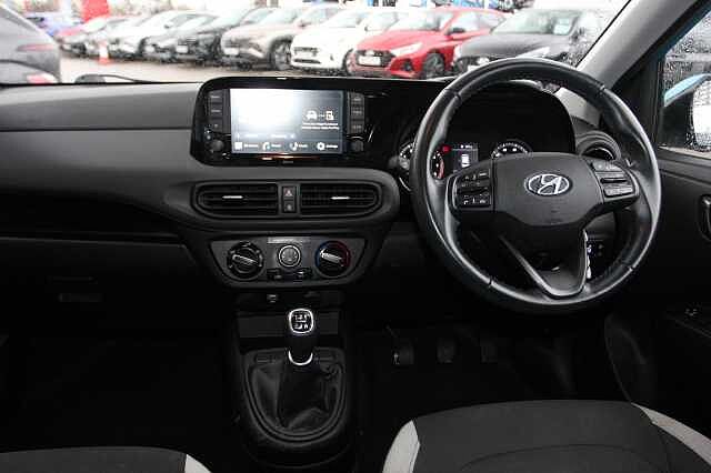Hyundai i10 1.0 MPi SE Connect 5dr