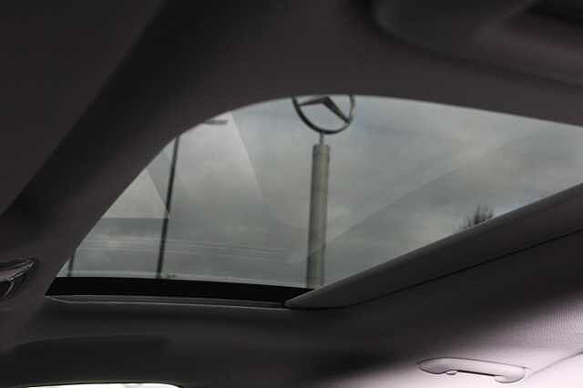 Hyundai KONA 160kW Ultimate 65kWh 5dr Auto [Lux Pack/Leather] Black