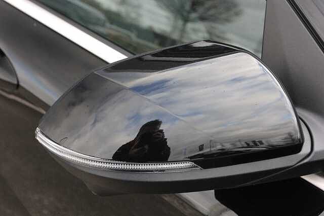 Hyundai KONA 160kW Ultimate 65kWh 5dr Auto [Lux Pack/Leather] Black