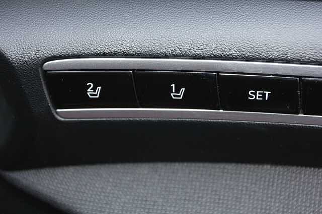 Hyundai Tucson 1.6 TGDi Plug-in Hybrid Ultimate 5dr 4WD Auto