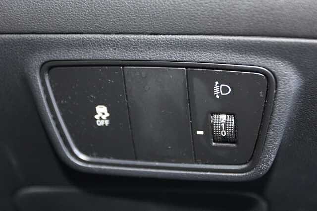 Hyundai TUCSON 1.6 TGDi 48V MHD Premium 5dr 2WD DCT Red