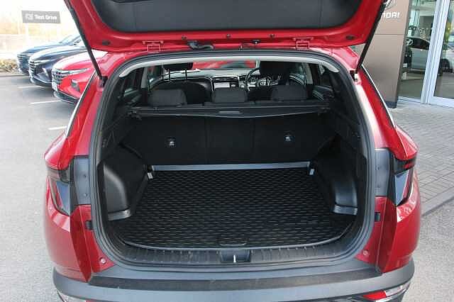 Hyundai TUCSON 1.6 TGDi 48V MHD Premium 5dr 2WD DCT Red