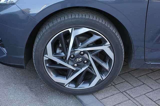 Hyundai I20 1.0T GDi 48V MHD Premium 5dr DCT Grey