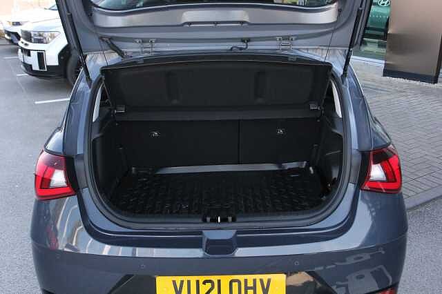 Hyundai I20 1.0T GDi 48V MHD Premium 5dr DCT Grey