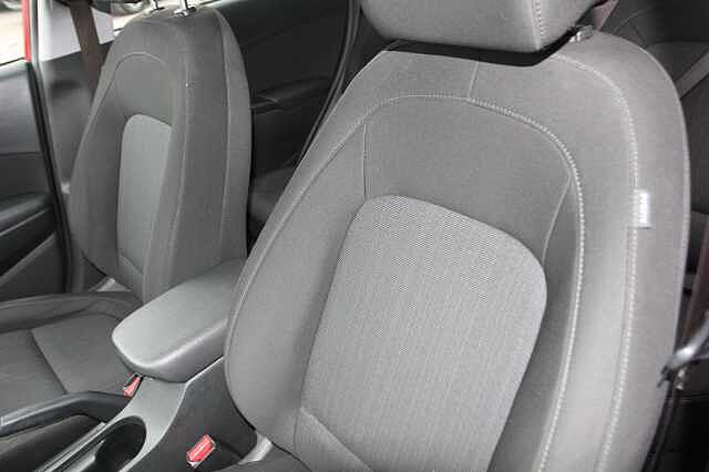 Hyundai KONA 1.0 TGDi 48V MHEV SE Connect 5dr Red