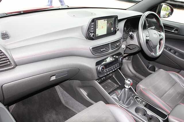 Hyundai TUCSON 1.6 TGDi 177 N Line 5dr 2WD Red