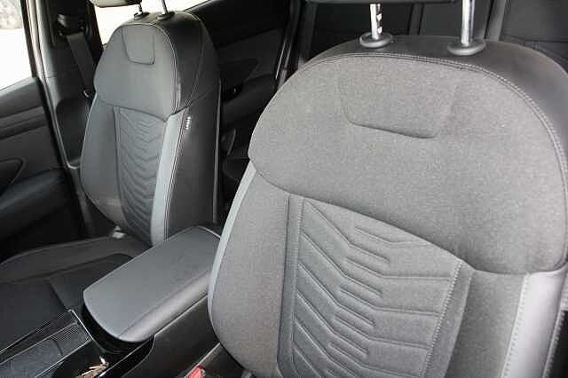 Hyundai TUCSON 1.6T 239 Hybrid Black Line 5dr Auto Grey