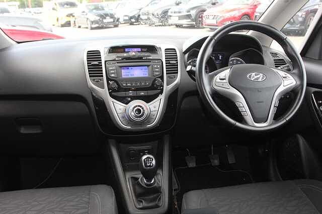 Hyundai IX20 1.6 SE 5dr White